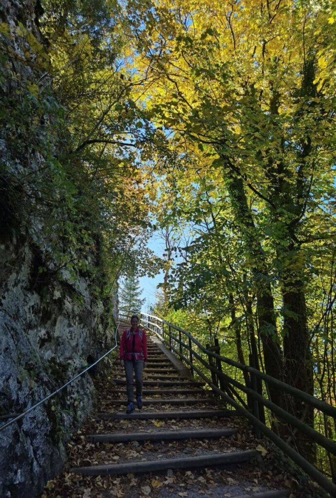 Über die 315 Stufen der Kaiserstiege geht es hinauf ins Kaisertal