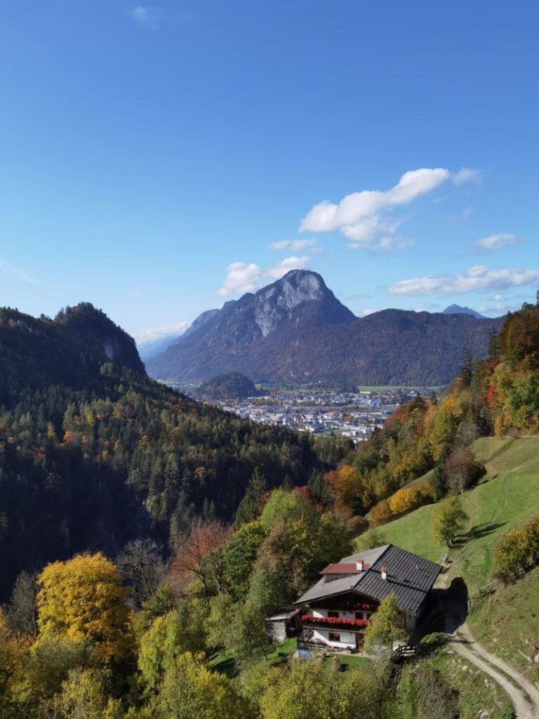 So schön kannst du im Kaisertal wandern